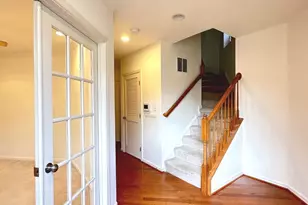 2100 Abbottsbury Way, Woodbridge, VA 22191 - Photo 2