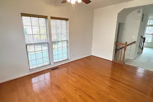 2100 Abbottsbury Way, Woodbridge, VA 22191 - Photo 8