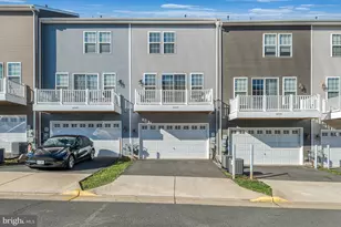 6047 Camerons Ferry Dr, Haymarket, VA 20169 - Photo 2