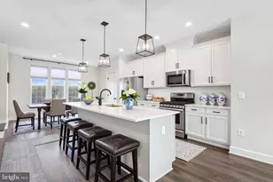 6047 Camerons Ferry Dr, Haymarket, VA 20169 - Photo 14