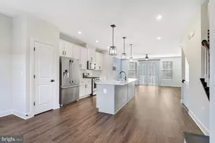 6047 Camerons Ferry Dr, Haymarket, VA 20169 - Photo 12