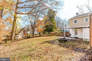 1916 Willow Ln, Woodbridge, VA 22191 - Photo 24