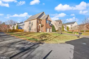 7722 Yalta Way, Gainesville, VA 20155 - Photo 6