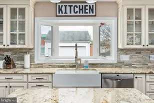 1412 Devils Reach Rd, Woodbridge, VA 22192 - Photo 24