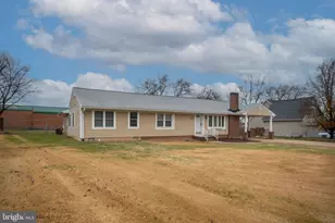 1412 Devils Reach Rd, Woodbridge, VA 22192 - Photo 6