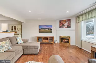 1412 Devils Reach Rd, Woodbridge, VA 22192 - Photo 12