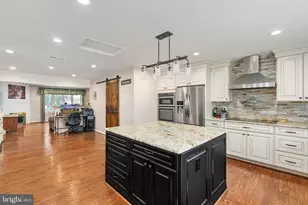 1412 Devils Reach Rd, Woodbridge, VA 22192 - Photo 22