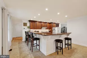 11049 Newood Dr, Manassas, VA 20111 - Photo 14