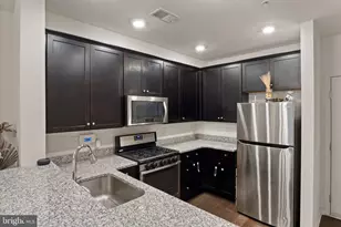 16894 Porters Inn Dr, Dumfries, VA 22026 - Photo 10