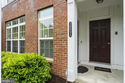 16894 Porters Inn Drive, Dumfries, VA 22026 - Photo 4