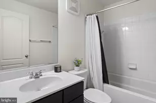 16894 Porters Inn Dr, Dumfries, VA 22026 - Photo 26