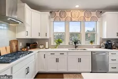 6425 Hibiscus Path Terrace, Haymarket, VA 20169 - Photo 14