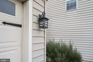 5505 Altenbury Loop, Gainesville, VA 20155 - Photo 4