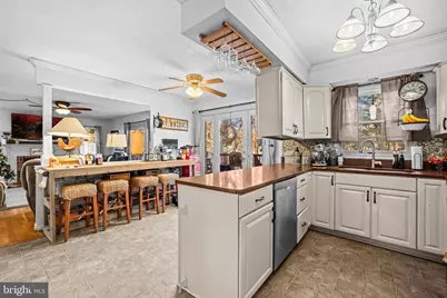 15985 Cove Lane, Dumfries, VA 22025 - Photo 6