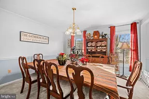 15985 Cove Ln, Dumfries, VA 22025 - Photo 10