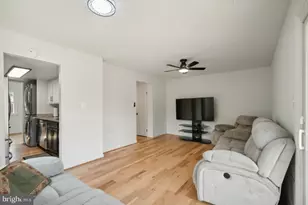 2400 Kilpatrick Pl, Dumfries, VA 22026 - Photo 6