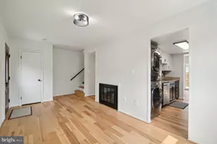 2400 Kilpatrick Pl, Dumfries, VA 22026 - Photo 2