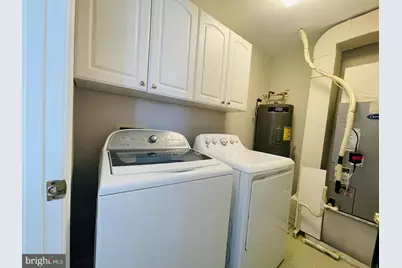 8069 Stonewall Brigade Court #201, Manassas, VA 20109 - Photo 22