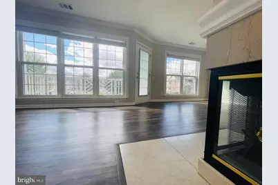 8069 Stonewall Brigade Court #201, Manassas, VA 20109 - Photo 6