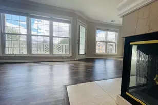 8069 Stonewall Brigade Ct, Manassas, VA 20109 - Photo 6