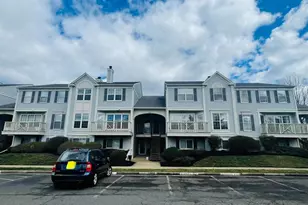 8069 Stonewall Brigade Ct, Manassas, VA 20109 - Photo 1