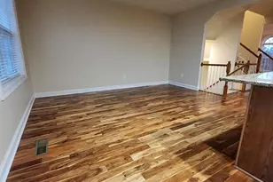 15886 Mackenzie Manor Dr, Haymarket, VA 20169 - Photo 6