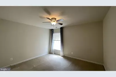 12437 Pfitzner Court, Woodbridge, VA 22192 - Photo 32