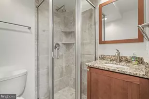 1904 Pohick Creek Ct, Woodbridge, VA 22192 - Photo 18