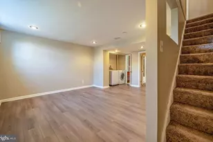 1412 Cottonwood Ct, Woodbridge, VA 22191 - Photo 30