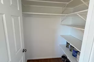 1927 Heatherbrook Ct, Woodbridge, VA 22192 - Photo 16