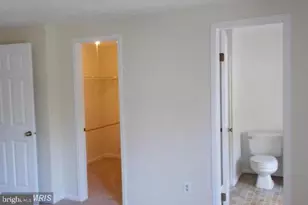 16198 Henderson Ln, Dumfries, VA 22025 - Photo 6