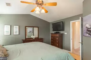 14299 Newbern Loop, Gainesville, VA 20155 - Photo 8