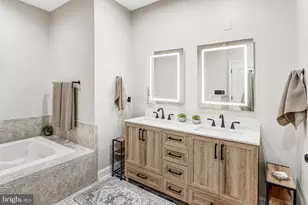 13804 Greendale Dr, Woodbridge, VA 22191 - Photo 14