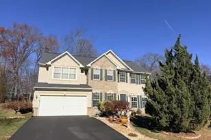 8420 Summer Breeze Pl, Manassas, VA 20112 - Photo 2