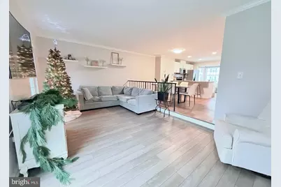 4993 Lambsgate Lane, Woodbridge, VA 22193 - Photo 10