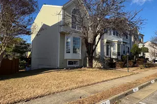 17306 Rocky Mt Ln, Dumfries, VA 22026 - Photo 4