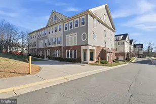 4936 Dane Ridge Cir, Woodbridge, VA 22193 - Photo 2