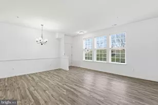 4936 Dane Ridge Cir, Woodbridge, VA 22193 - Photo 6