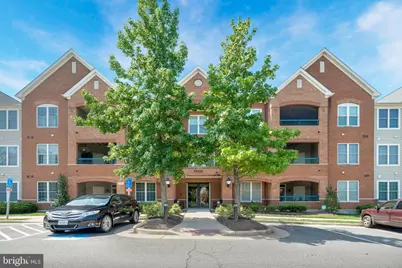 7065 Heritage Hunt Drive #108, Gainesville, VA 20155 - Photo 2