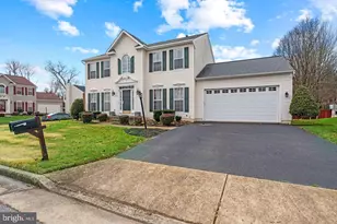 13026 Lupine Turn, Woodbridge, VA 22192 - Photo 2