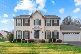13026 Lupine Turn, Woodbridge, VA 22192 - Photo 4