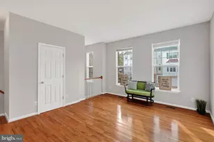 15615 Winding Creek Dr, Dumfries, VA 22025 - Photo 6