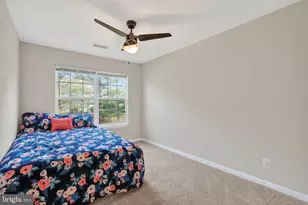 15615 Winding Creek Dr, Dumfries, VA 22025 - Photo 28