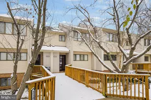 2105 Old Landing Way, Woodbridge, VA 22191 - Photo 4