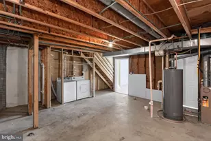 1973 Partree Ct, Woodbridge, VA 22191 - Photo 30