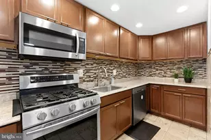 1404 Milbank Rd, Woodbridge, VA 22191 - Photo 14