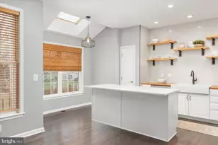 15831 Fourmile Creek Ct, Haymarket, VA 20169 - Photo 12