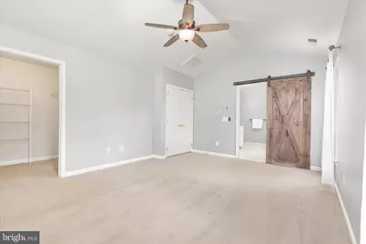 15831 Fourmile Creek Court, Haymarket, VA 20169 - Photo 24