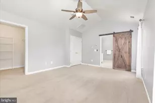 15831 Fourmile Creek Ct, Haymarket, VA 20169 - Photo 24