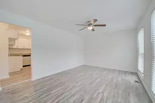 13790 Musket Ct, Woodbridge, VA 22193 - Photo 10